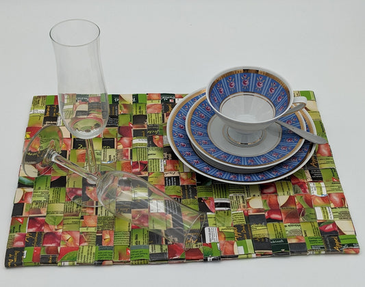 Upcycling-Platzdeckchen aus Tetrapack-Resten -Funktional und Stilvoll